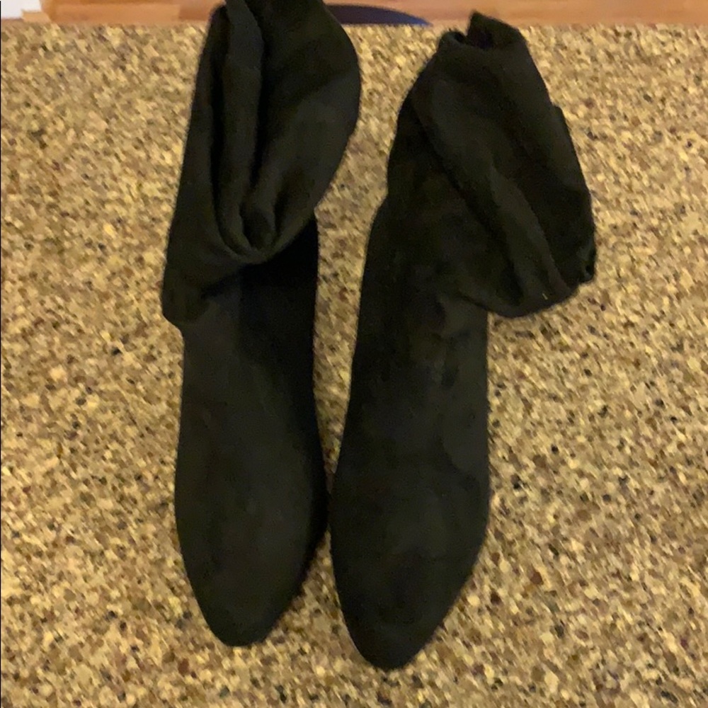 Candies bootie with 3 inch heal